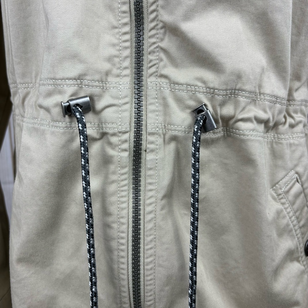 Columbia Jacket Lightweight Windbreaker Waist Drawstring Womens Tan Size Medium - Picture 7 of 11